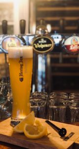 Hertog Jan Bier bij Restaurant Muiderberg - Strandpaviljoen de Zeemeeuw